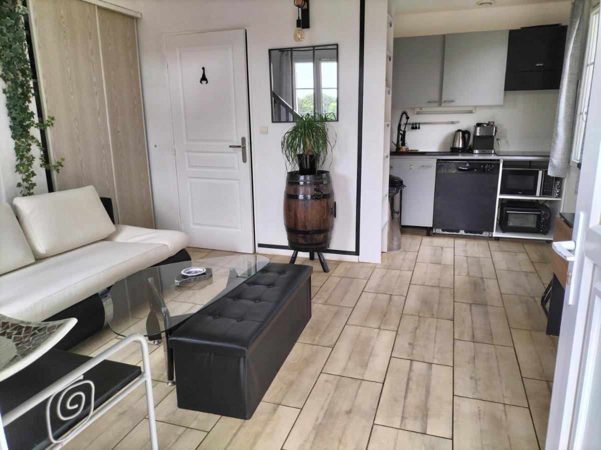 Maison Dans Une Residence De Vacances Gallargues-le-Montueux Esterno foto